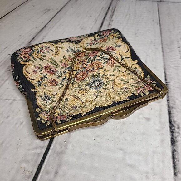 Vintage Lord & Taylor Small Clutch, Tapestry Handbag w/ Metal Golden Chain - Picture 4 of 10